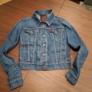 Levi's Women's XS Blue Denim Trucker Jacket
